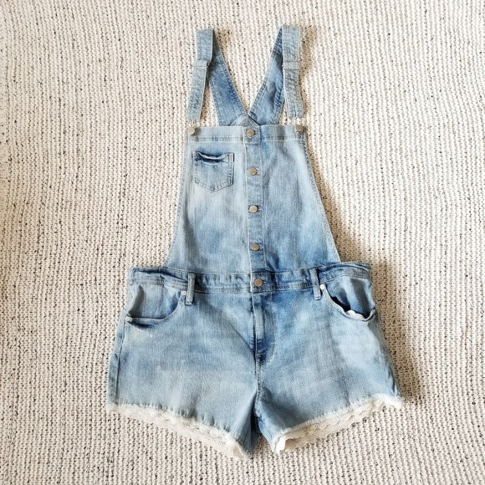 MOSSIMOS SHORT OVERALLS!⭐️ - Picture 3 of 9